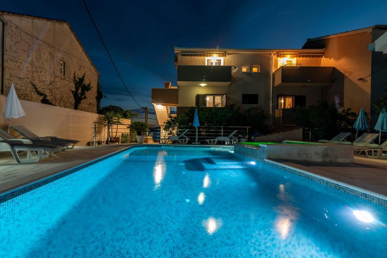 Apartments Villa Magdalena Trogir Exterior foto