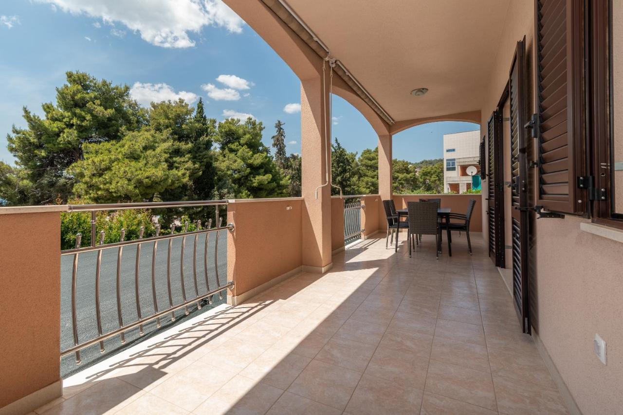 Apartments Villa Magdalena Trogir Exterior foto
